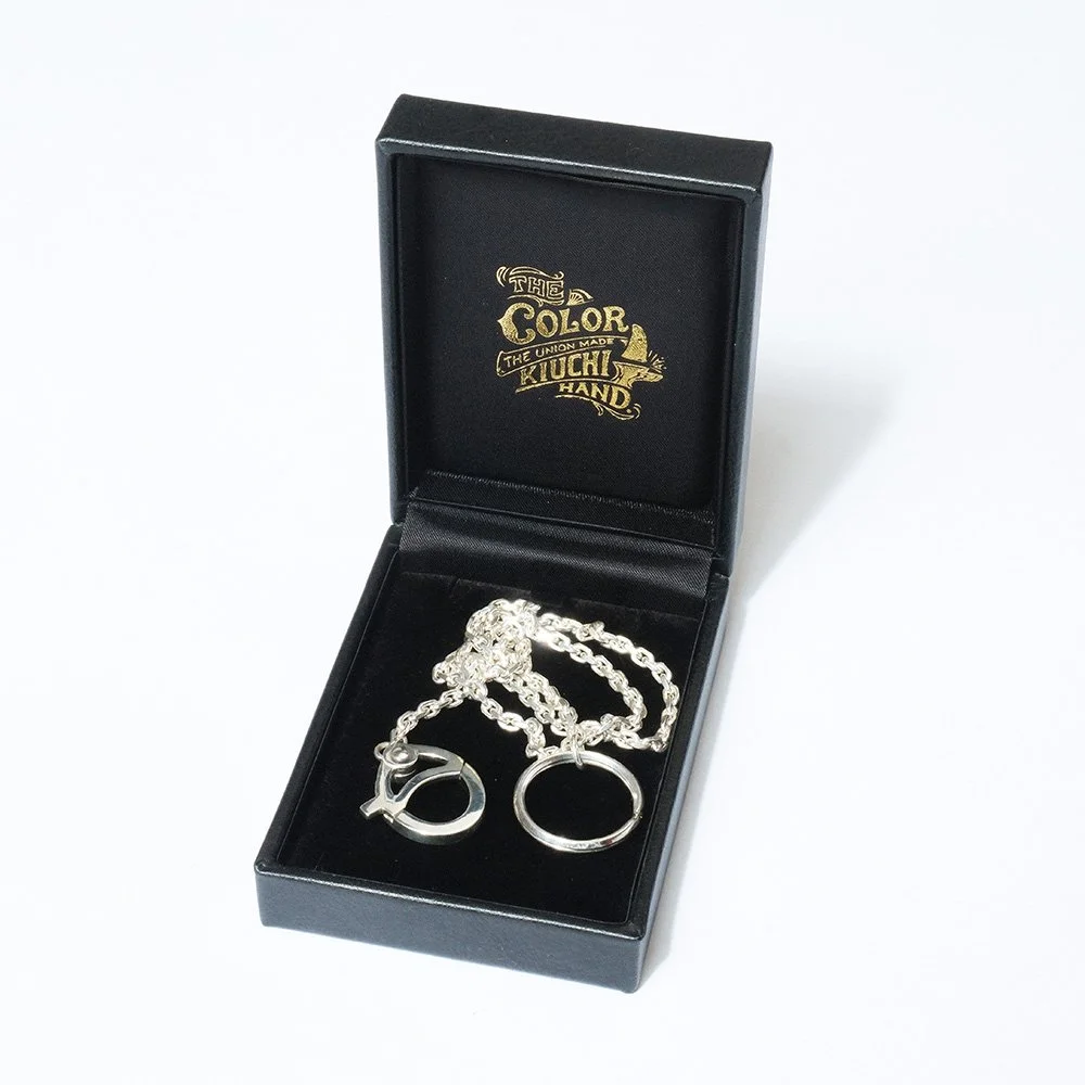 THE COLOR “WALLET CHAIN” — THE UNION